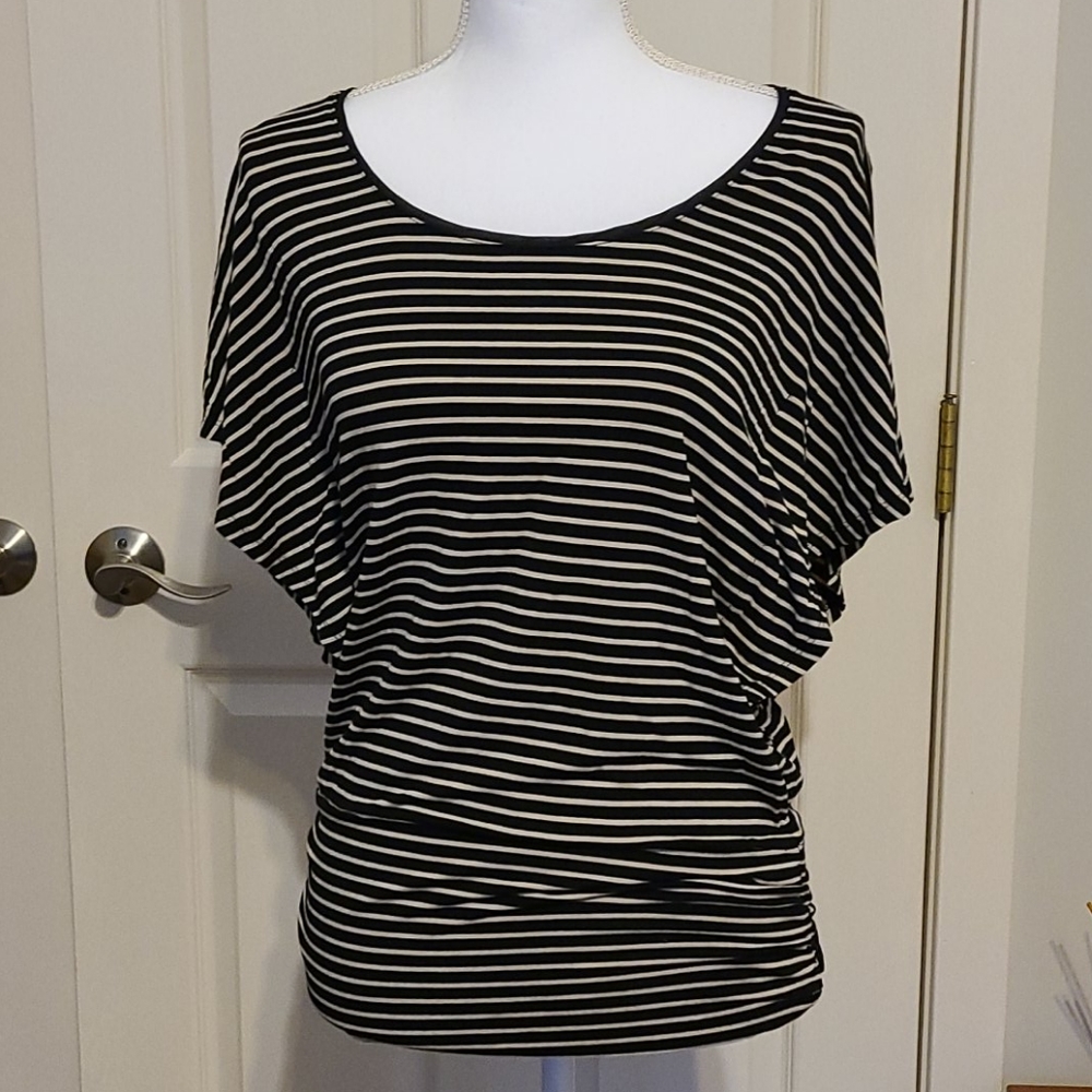 White House Black Market Top